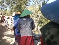 Warga Desa Bodas Pemalang Gotong Royong Bangun Jalan Usaha Tani, Manfaatkan Bebatuan dari Sungai Tembreh