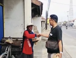 Tim Lambe Umpres Kembali Gelar Jumat Kliwon Berbagi, Ratusan Nasi Kotak Dibagikan di Pantura